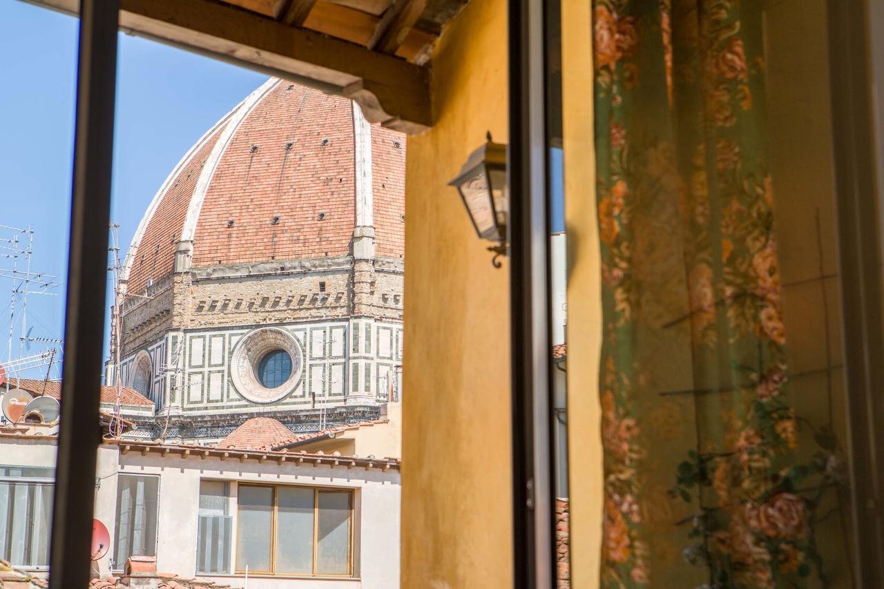 Typical Florentine Apartment Florence Extérieur photo