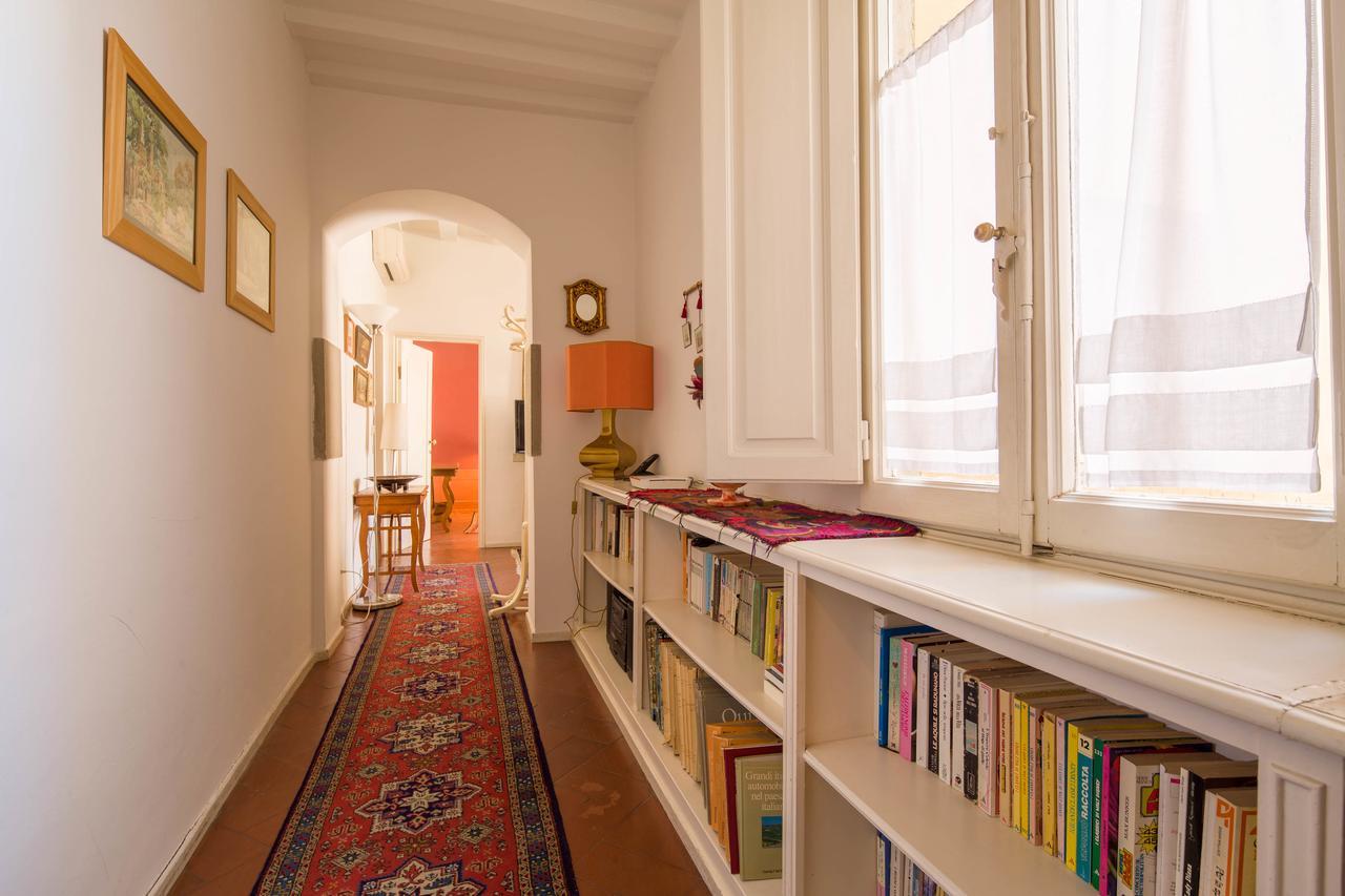Typical Florentine Apartment Florence Extérieur photo