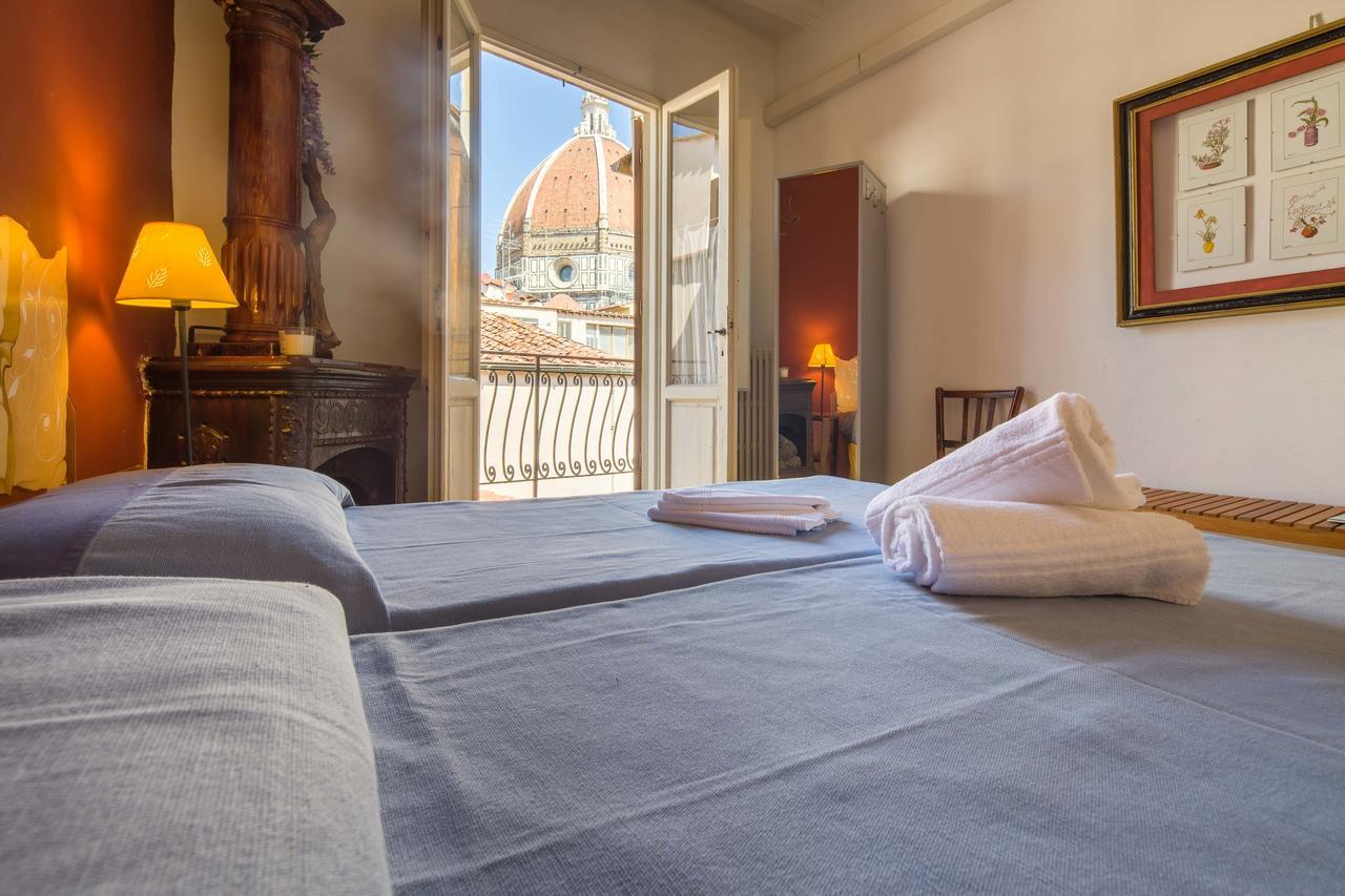 Typical Florentine Apartment Florence Extérieur photo
