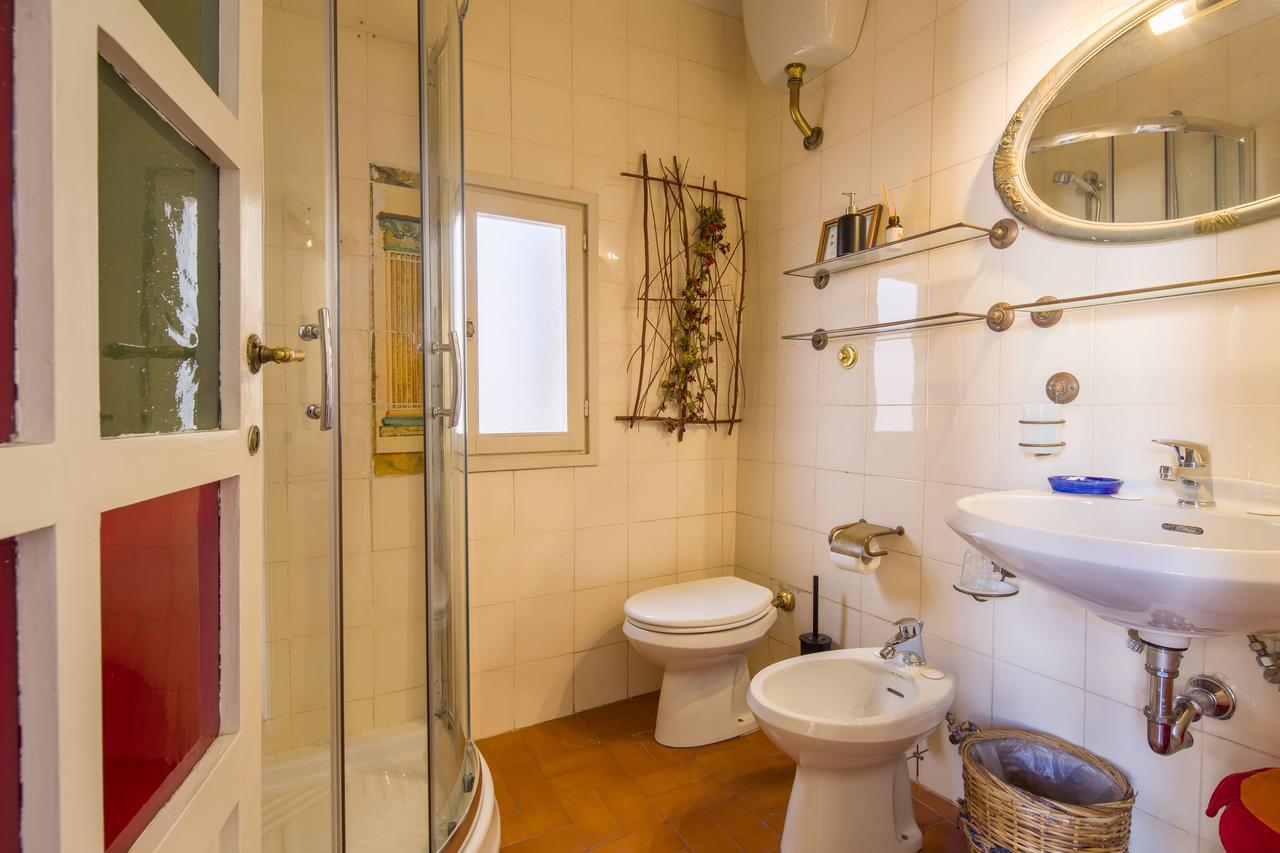 Typical Florentine Apartment Florence Extérieur photo