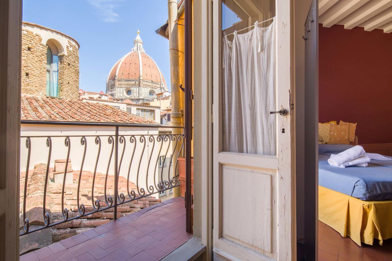 Typical Florentine Apartment Florence Extérieur photo