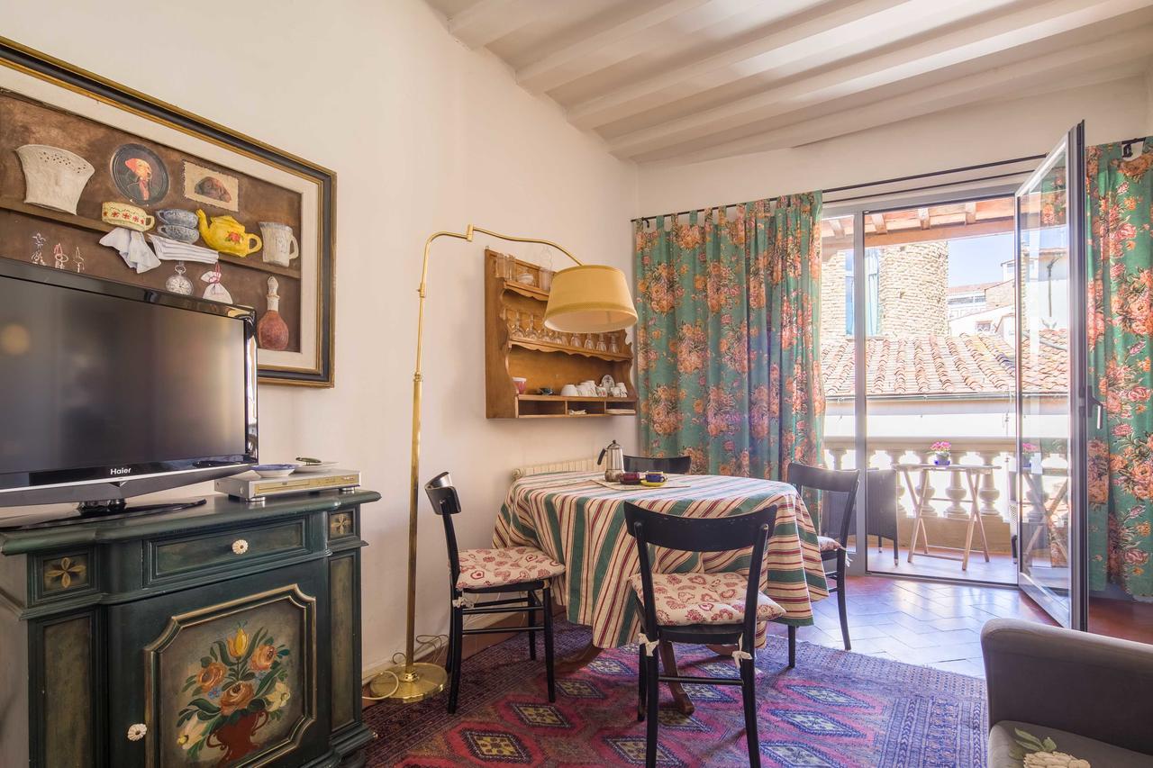 Typical Florentine Apartment Florence Extérieur photo